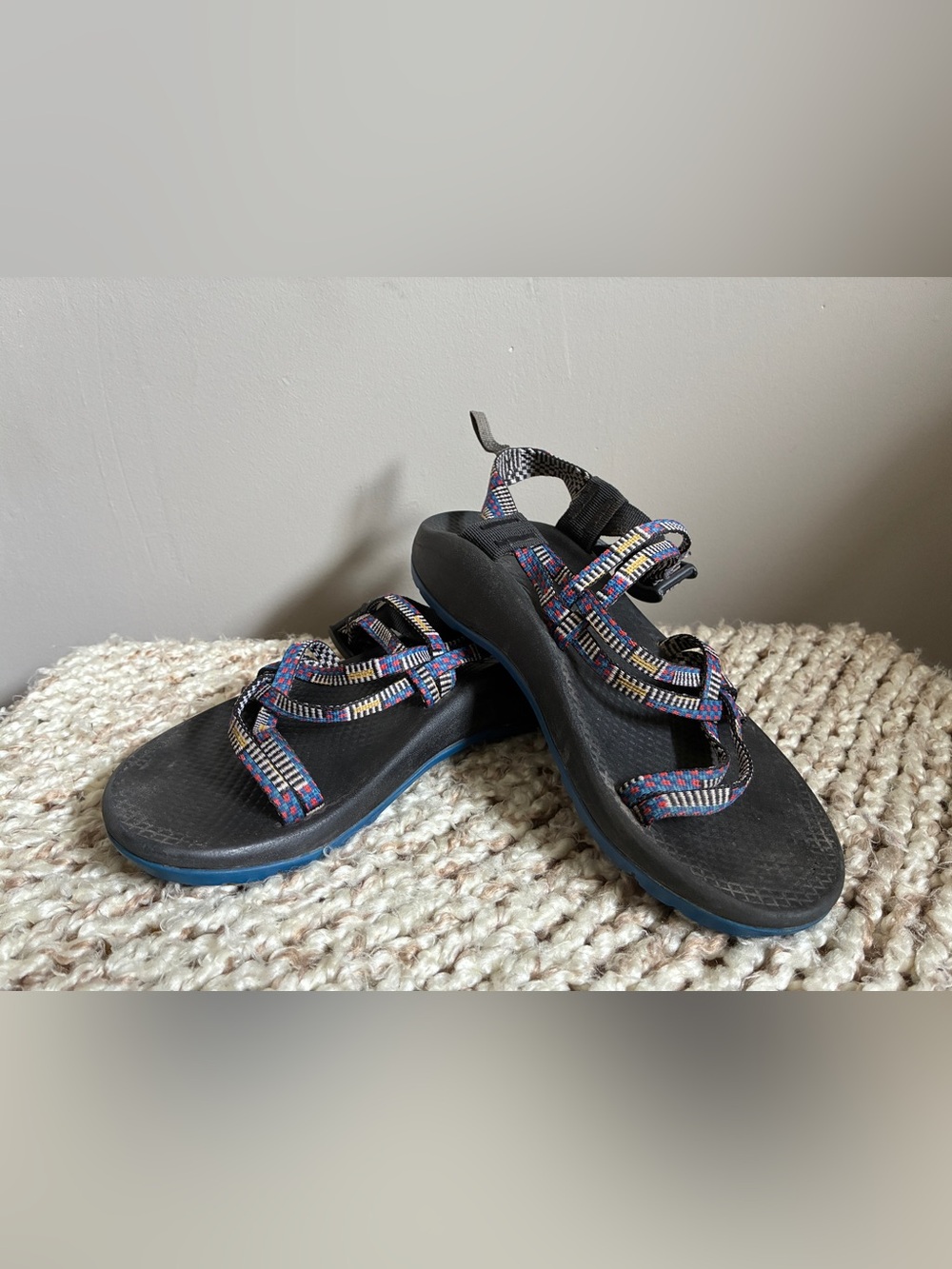 Chaco Sandals, Kid’s 5 / Women’s 7, Black with Multicolor Webbing